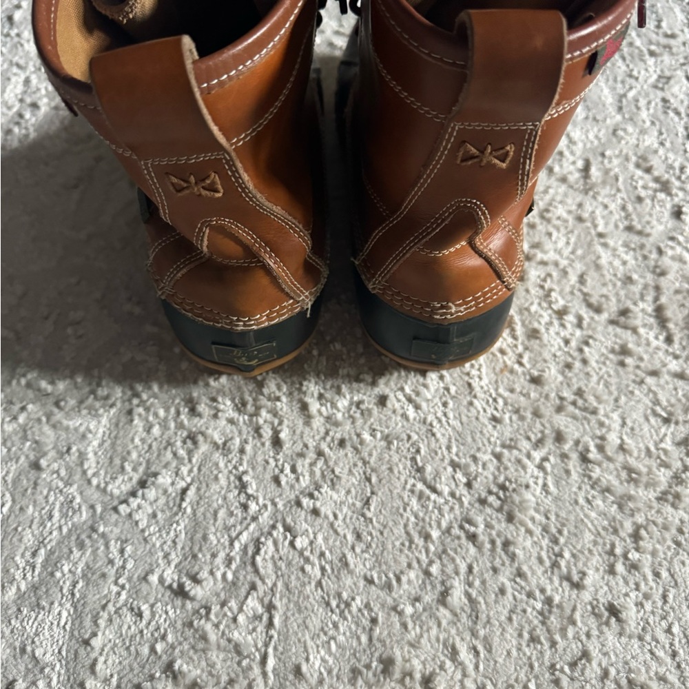 G.H. Bass Tan Leather and Black Rubber Duck Boot size 10 - Picture 8 of 10